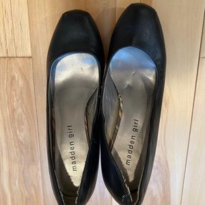Steve Madden Black heels